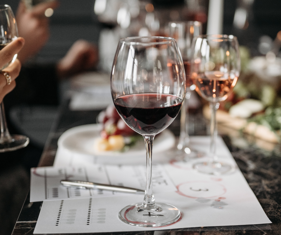 Come degustare il vino: guida pratica per chi parte da zero