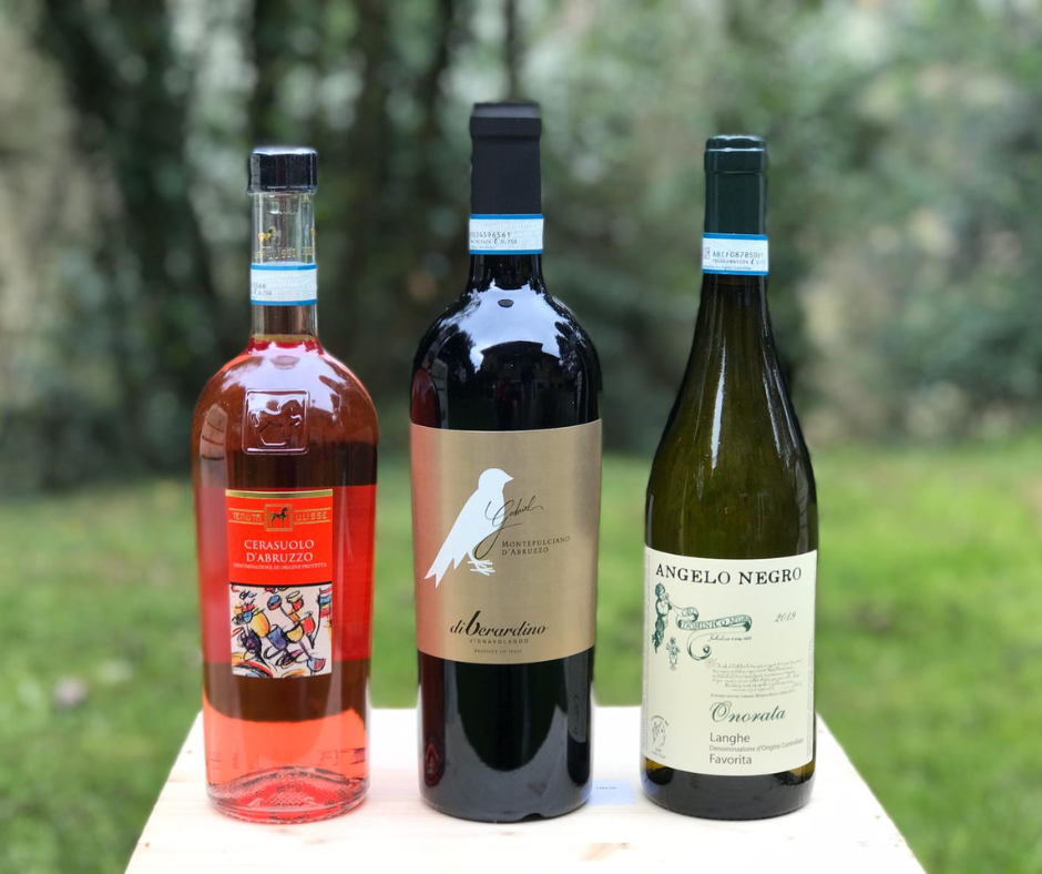 Why do wine bottles have different colors?