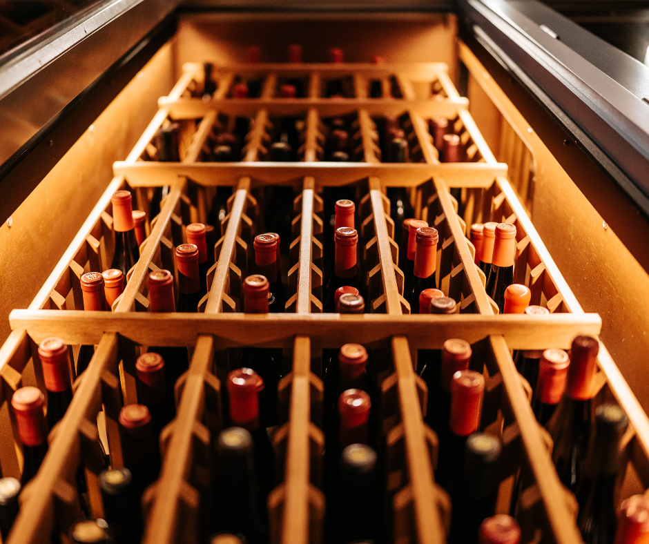 Notizie sul vino: i dazi USA potrebbero causare perdite fino 330 milioni di Euro per il settore vitivinicolo italiano nel 2025