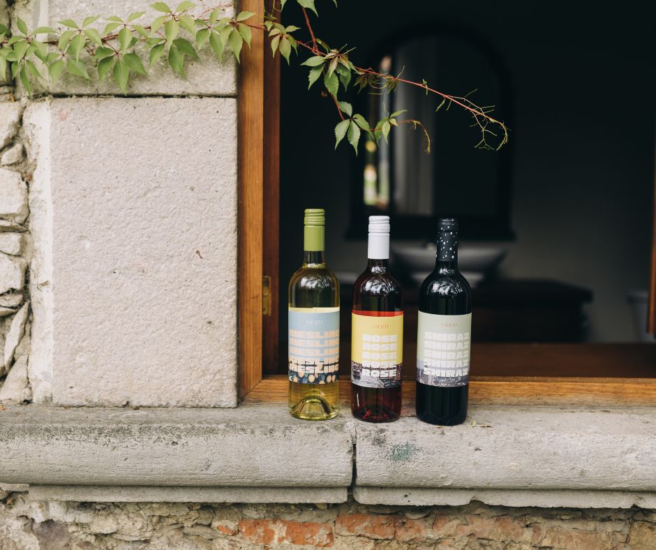 Perché le bottiglie di vino hanno le spalle?