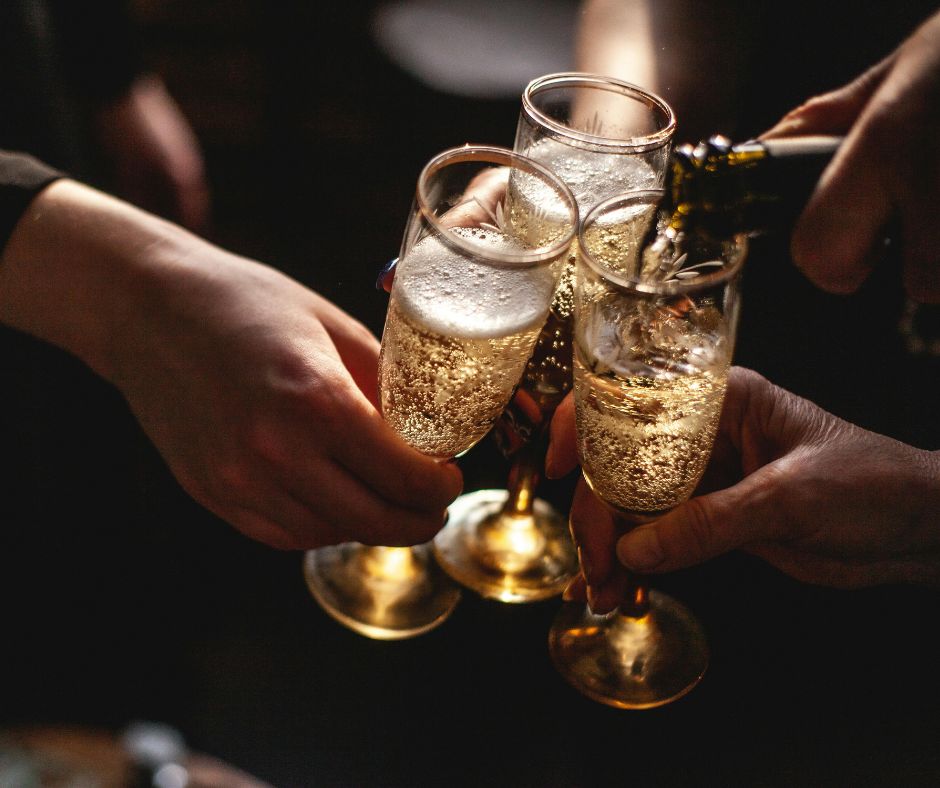 Birthday toasts: what are the rules of etiquette?
