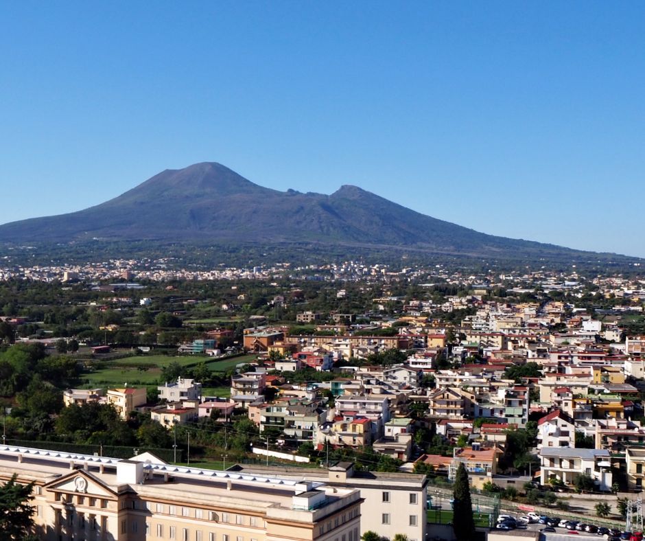 Notizie sul vino: Nel Parco Archeologico di Pompei si riprende a vendemmiare, i primi vini in commercio entro il 2029